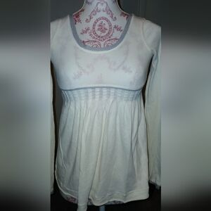 *SOLD* Perfect Condition Abercrombie White Pleated Babydoll Top